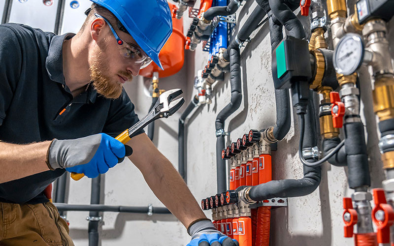 Boiler & Pressure Repairer